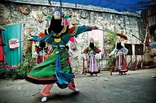 地戏儿的嘀嘀叭叭